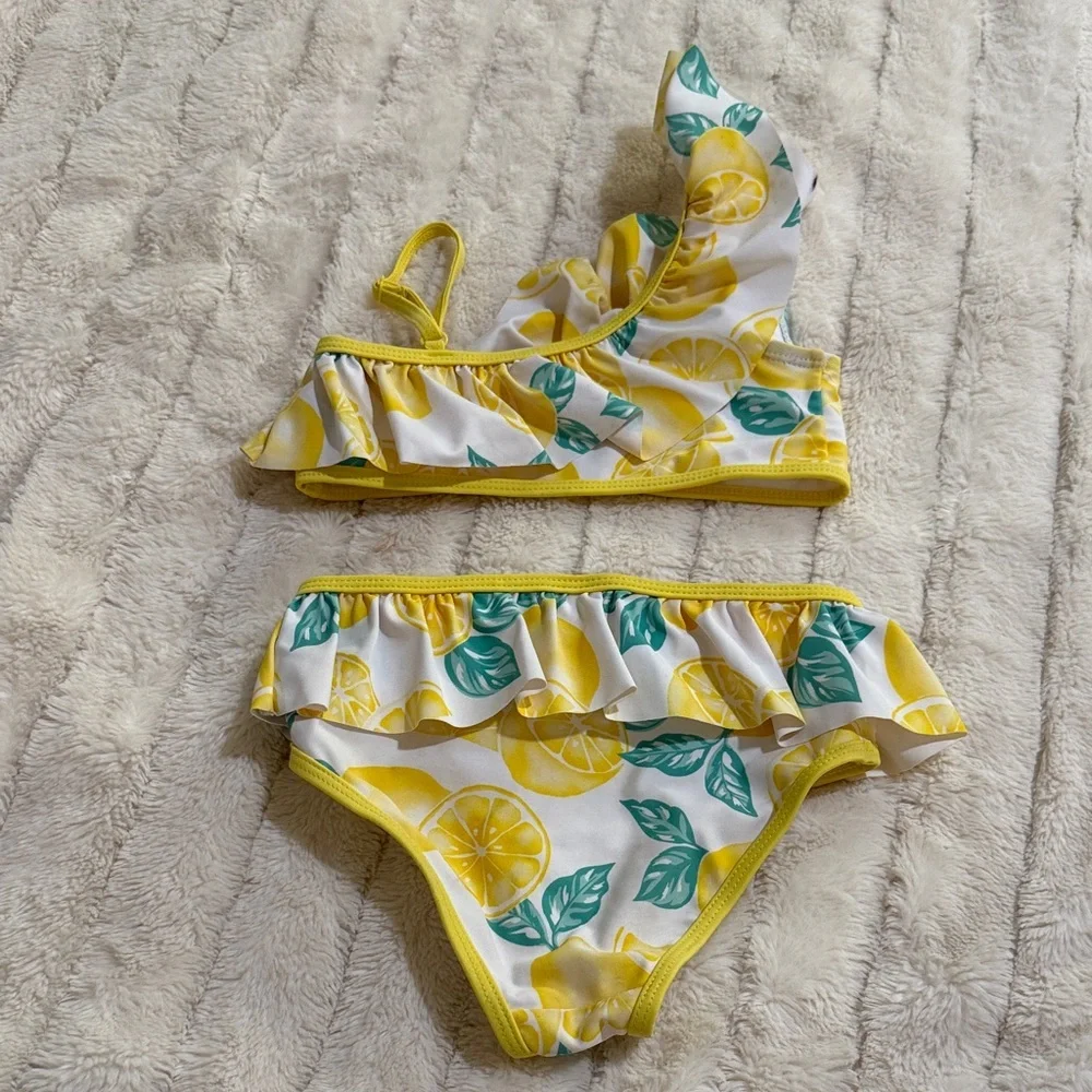 Tommy Bahama vibrant lemon